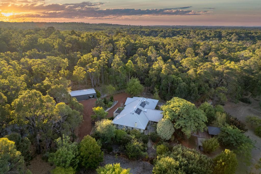 17 Glover Rd, Yallingup Siding, WA 6282