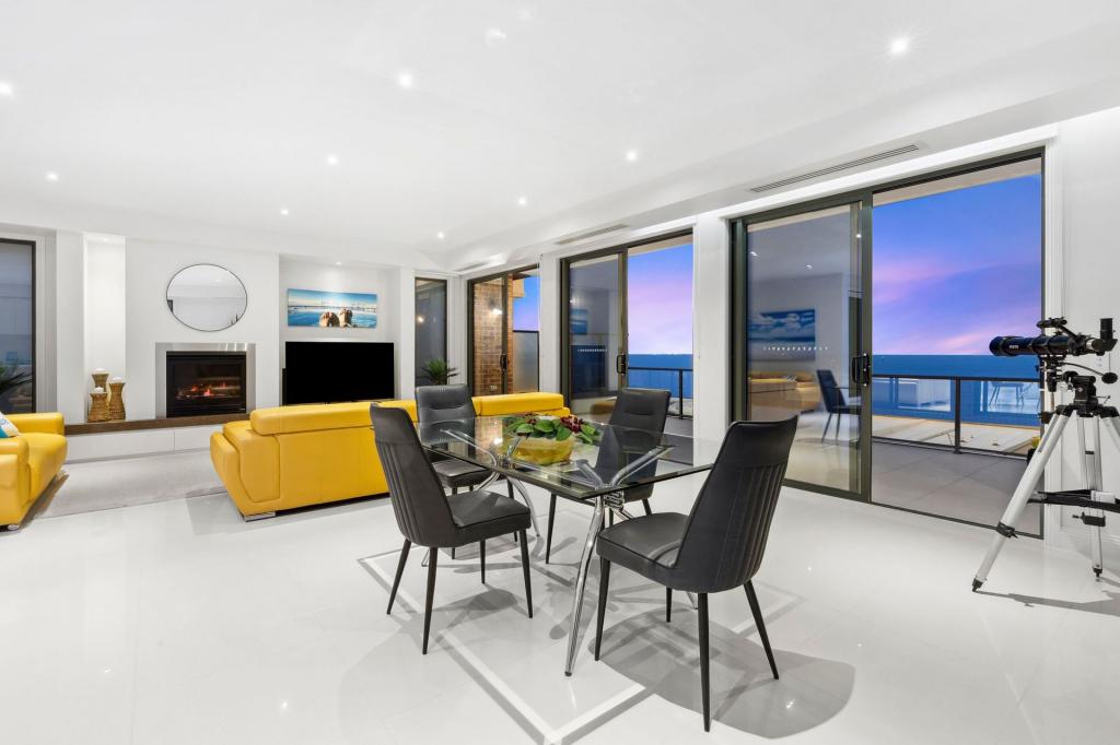 27 Balmoral Cres, Rippleside, VIC 3215