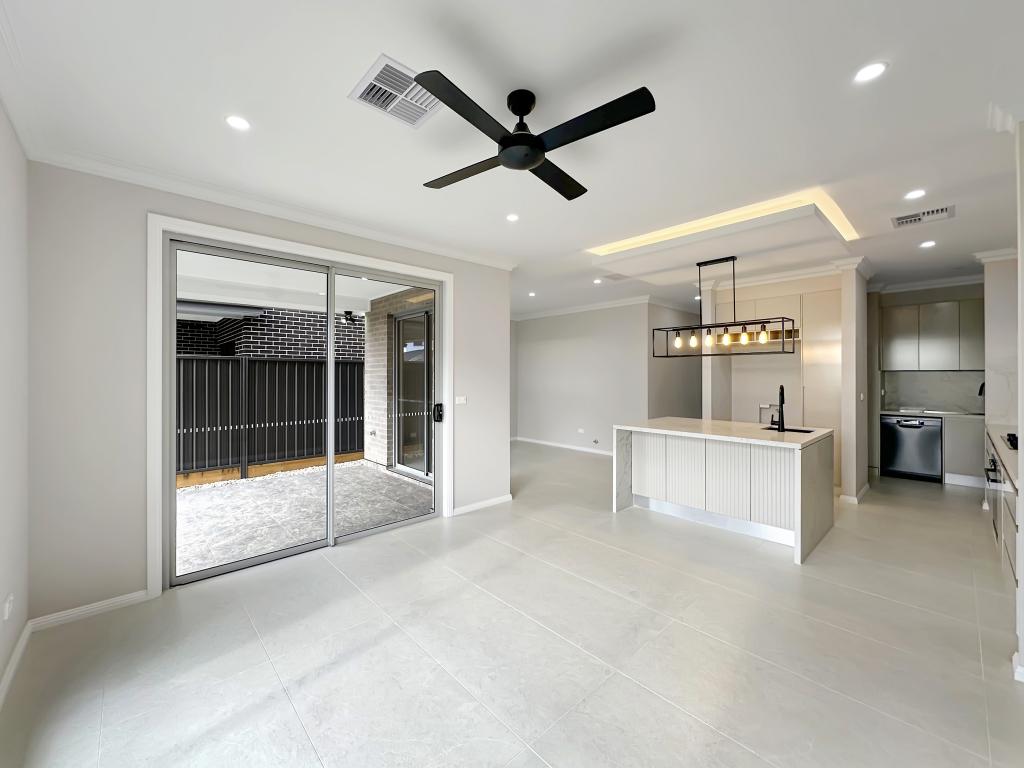 9 Conkerberry St, Marsden Park, NSW 2765