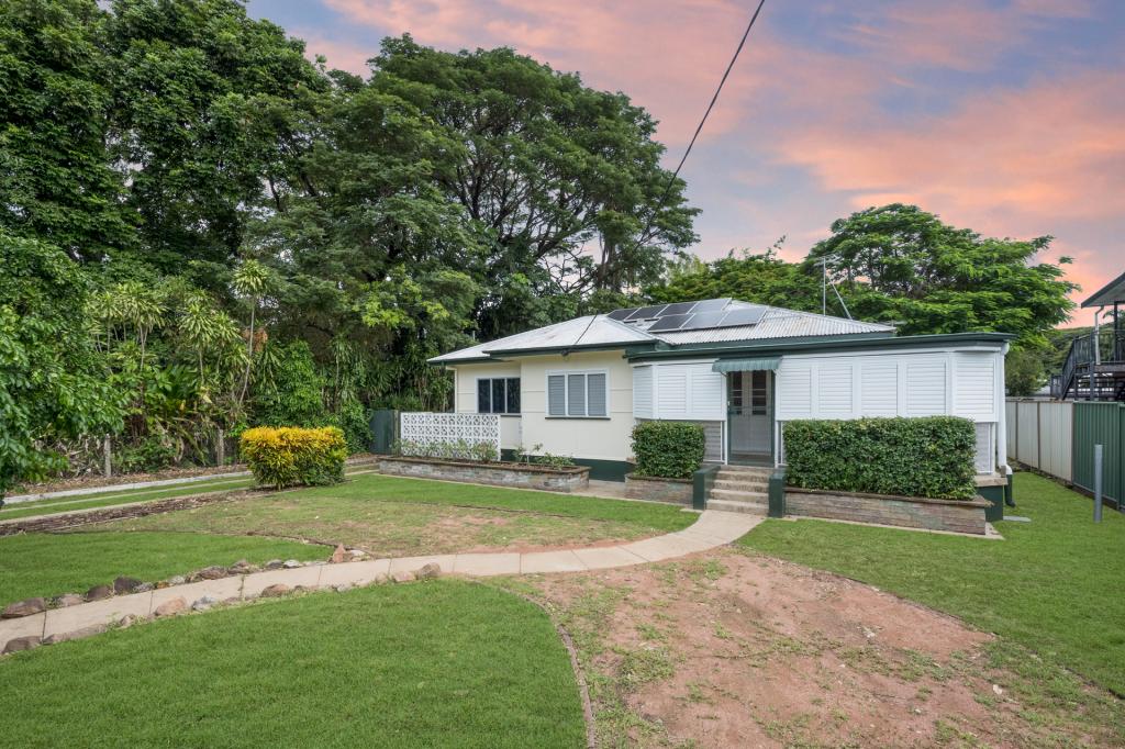 32 Swales St, Mundingburra, QLD 4812