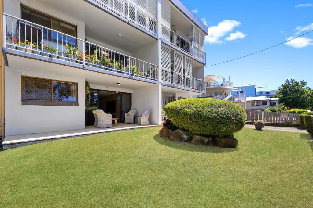 2/107 Bradman Ave, Maroochydore, QLD 4558