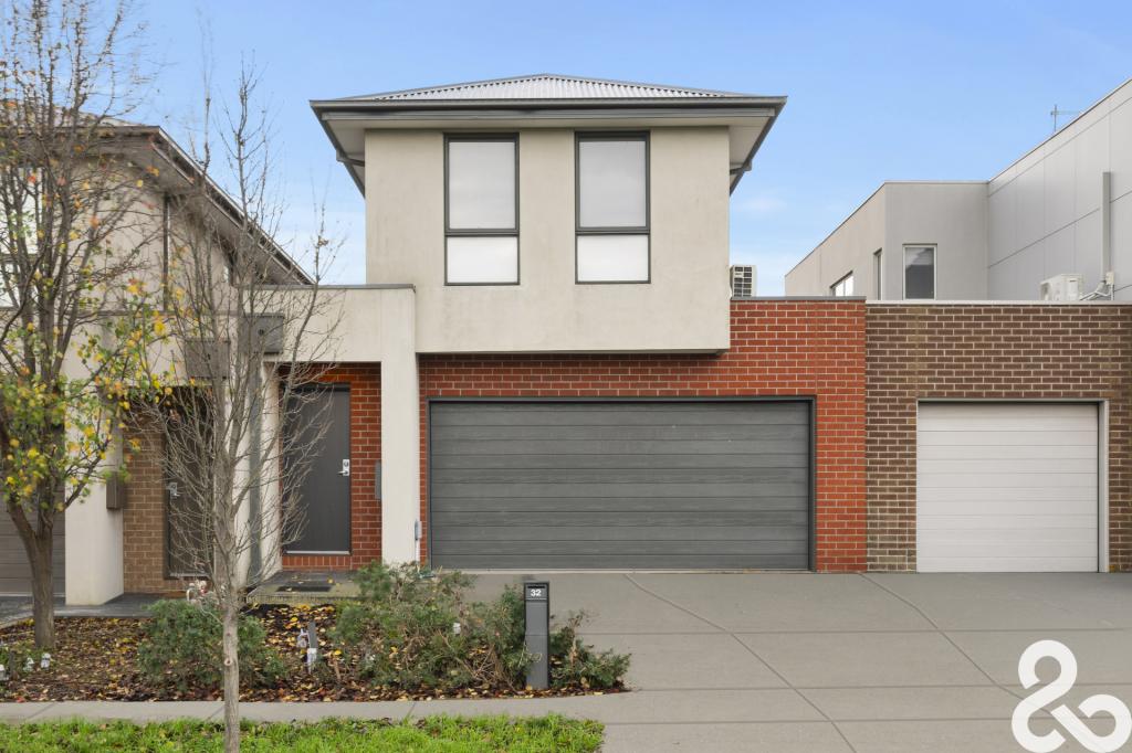 32 GOTTLOH ST, EPPING, VIC 3076