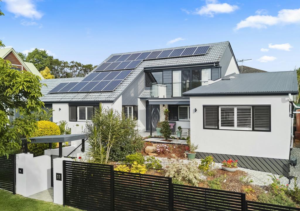 11 Kernow St, Robertson, QLD 4109