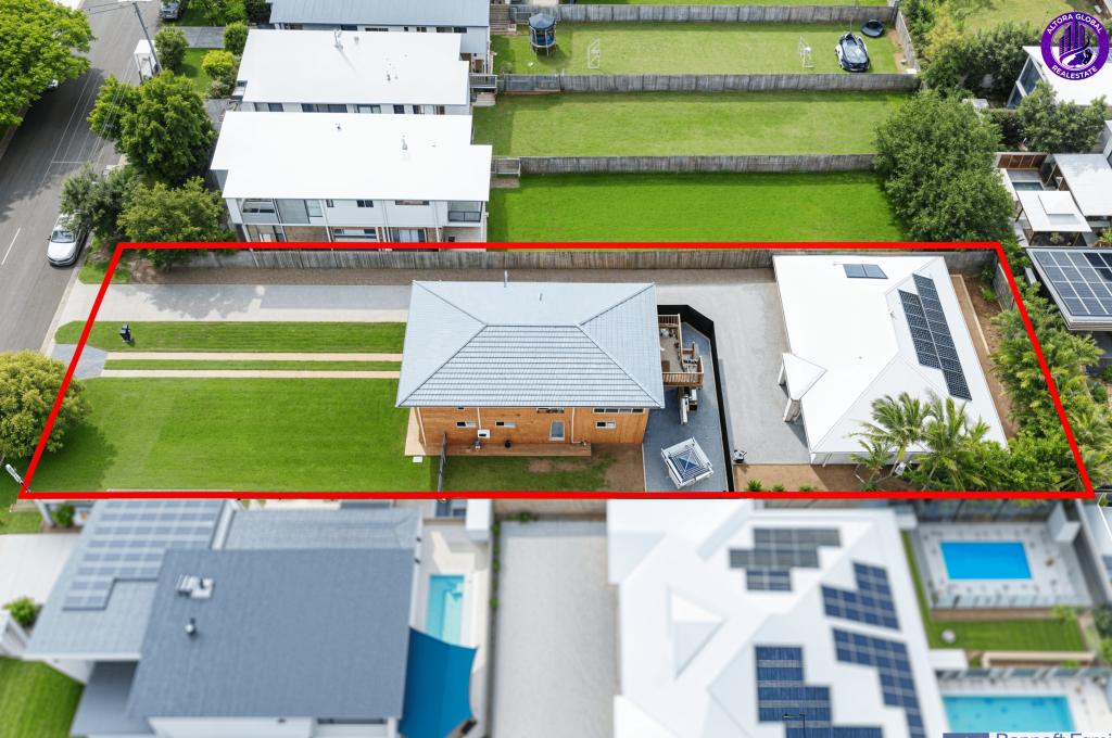 9 BASE ST, VICTORIA POINT, QLD 4165