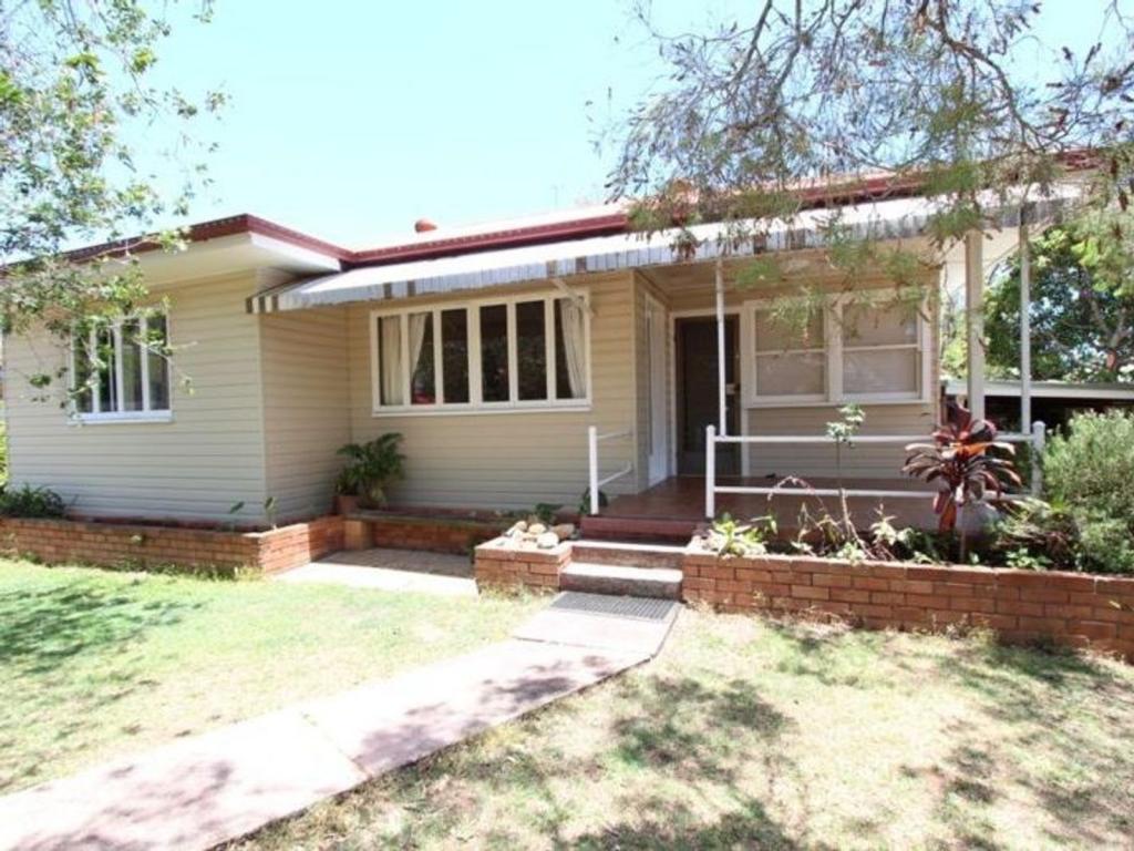 16 Isabella Ave, Nambour, QLD 4560