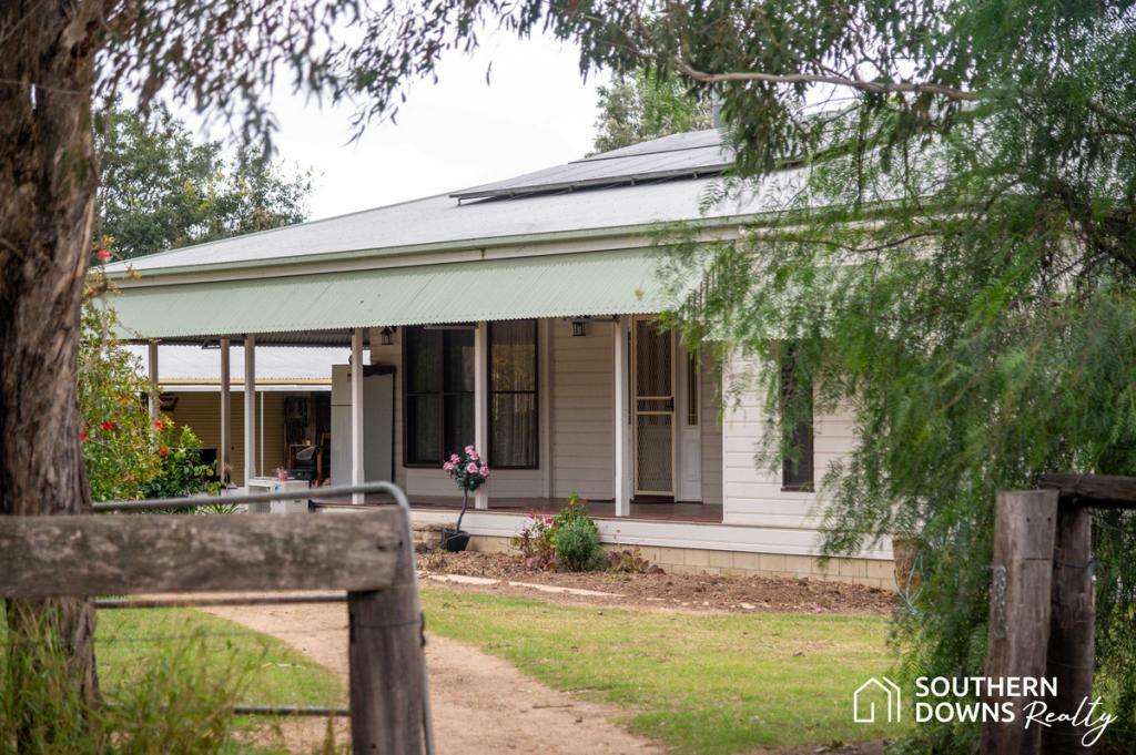 67 SCHOCH RD, ROSENTHAL HEIGHTS, QLD 4370