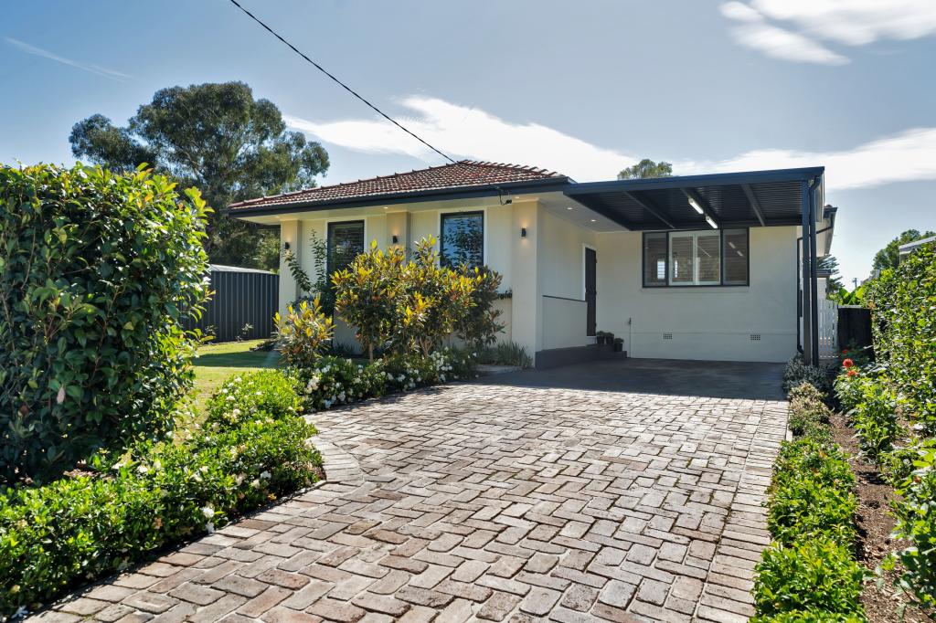 30 CARLTON RD, THIRLMERE, NSW 2572