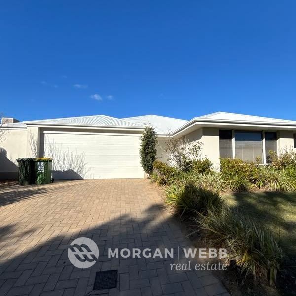 12 Santalum Crcs, Halls Head, WA 6210