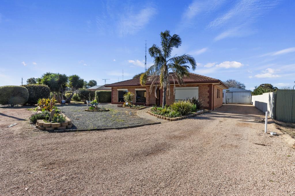 29 Nancarrow St, North Moonta, SA 5558