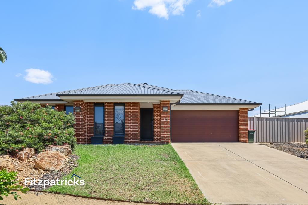 10 Clunies Ross Cres, Lloyd, NSW 2650