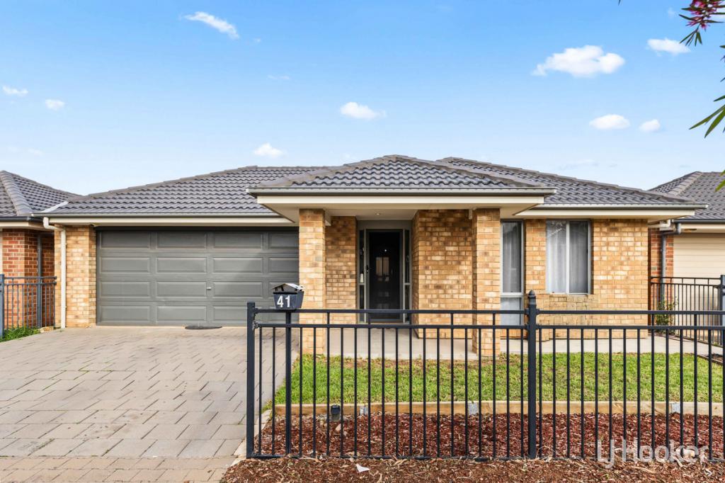 41 Tudor Cres, Smithfield Plains, SA 5114