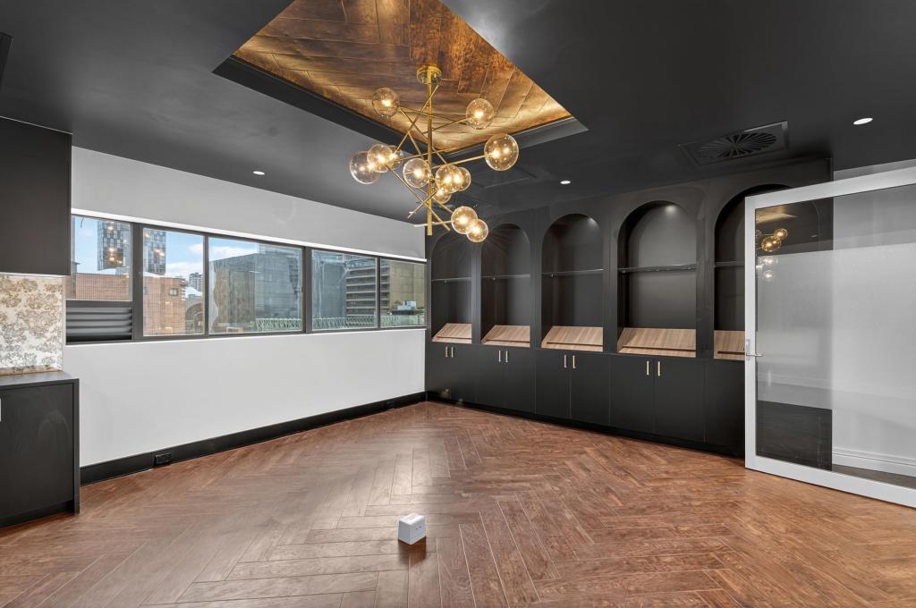 8/160 EDWARD ST, BRISBANE CITY, QLD 4000