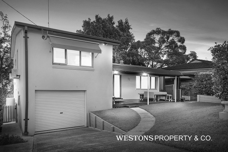 11 Kelvin Gr, Winston Hills, NSW 2153