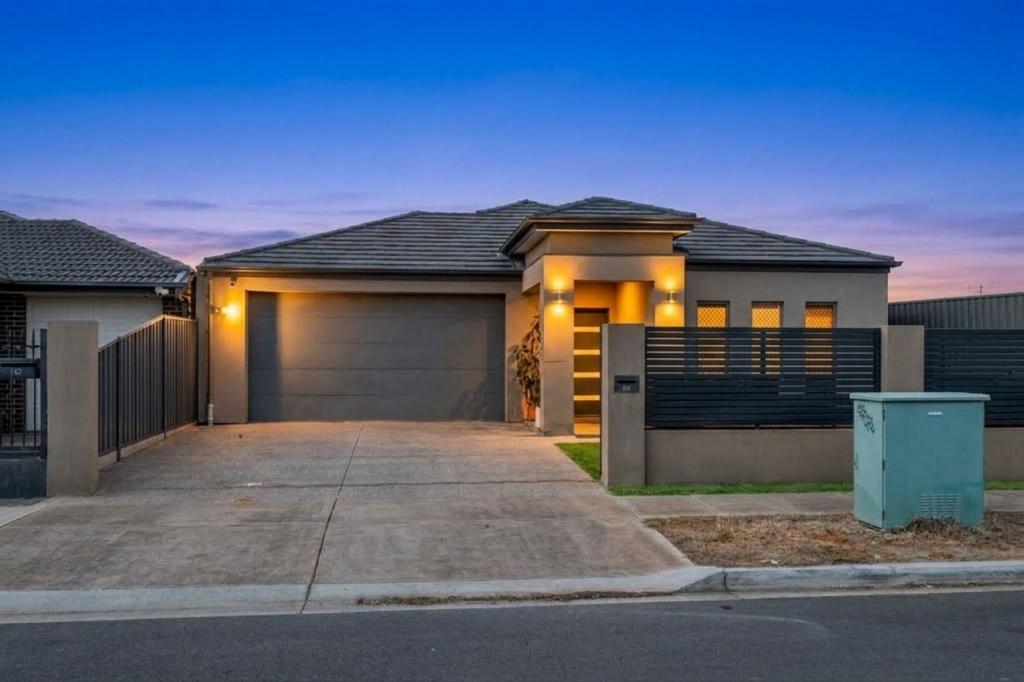 1c Baker St, Enfield, SA 5085