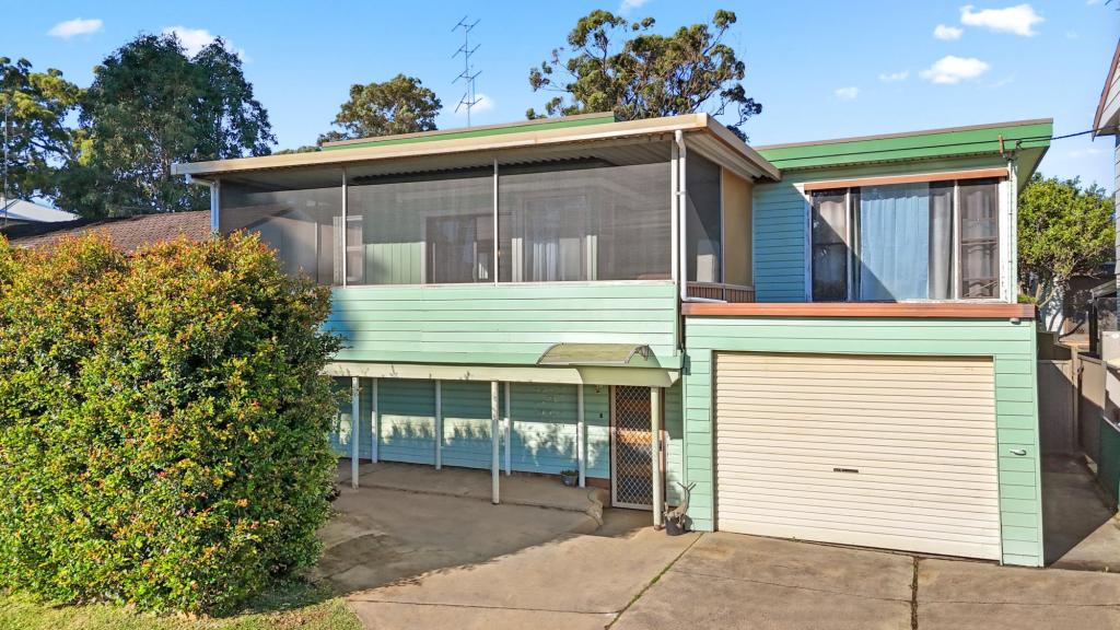 17 Greenway Ave, Mannering Park, NSW 2259