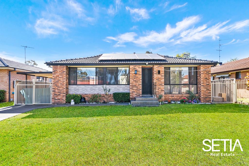 2 Cowper Cir, Quakers Hill, NSW 2763