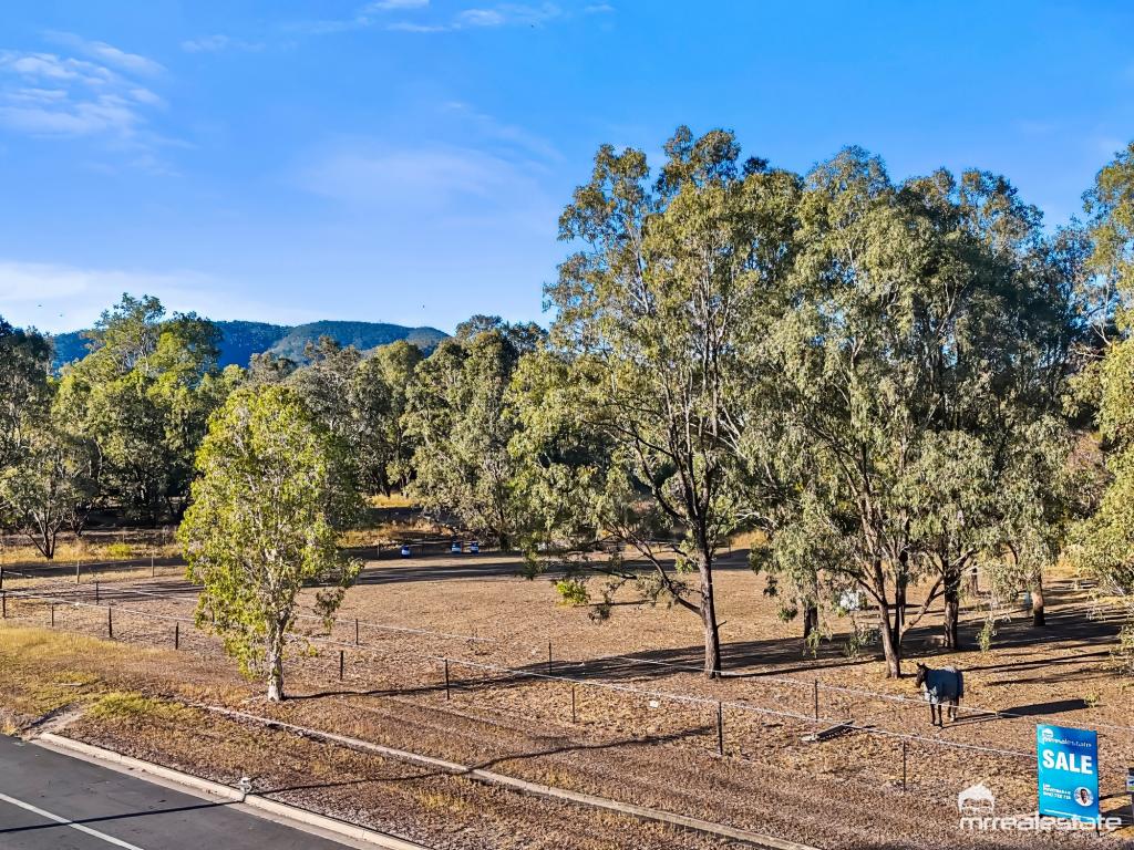 18 Water St, Berserker, QLD 4701