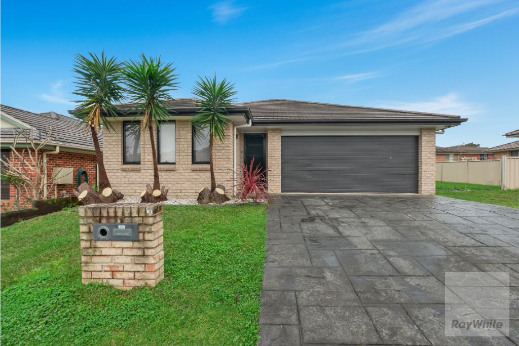 7 RIVEROAK RD, WORRIGEE, NSW 2540
