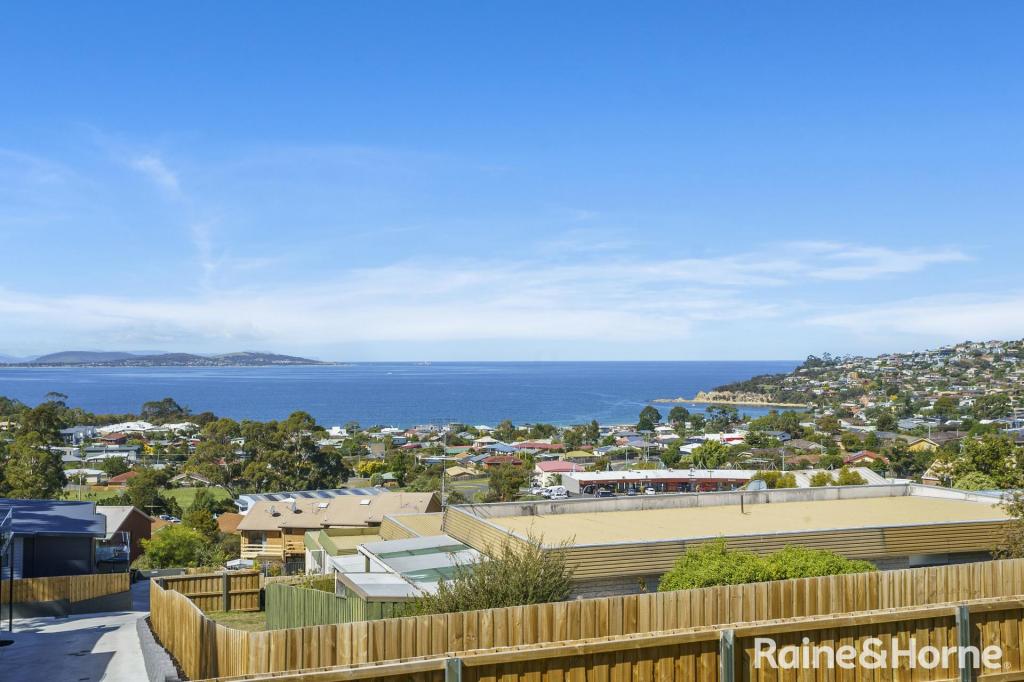 8/30 Pearl Pl, Blackmans Bay, TAS 7052