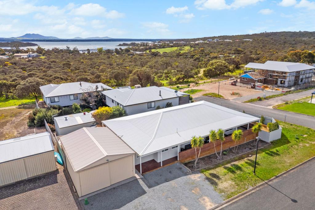 13 Benson Ave, Coffin Bay, SA 5607