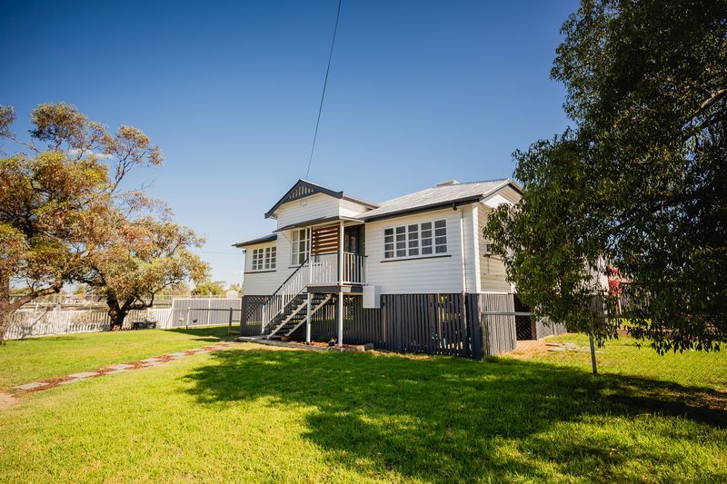 6 Mayne St, Roma, QLD 4455