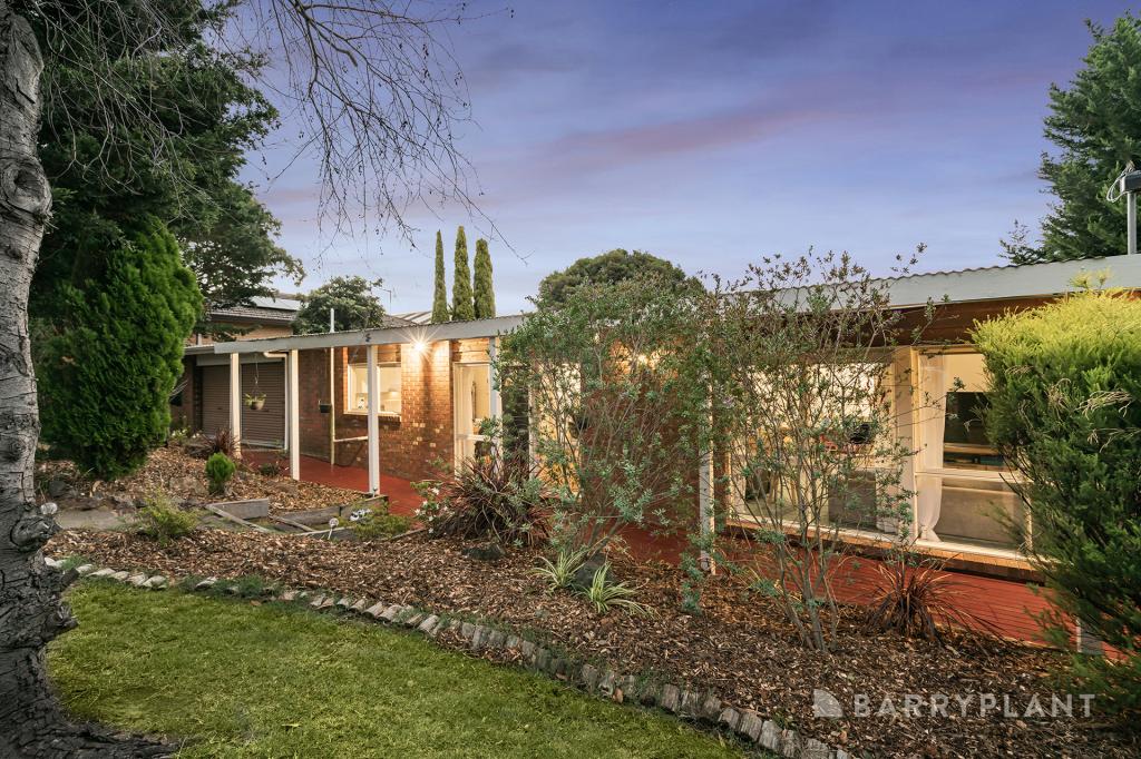 6 Buggyride Lane, Chirnside Park, VIC 3116