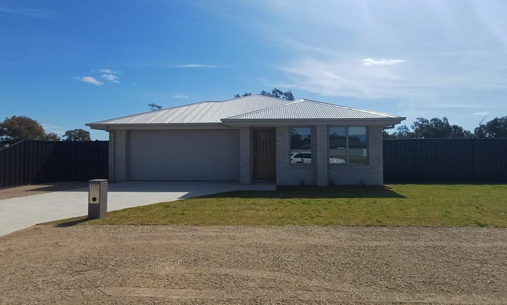 7 Argoon Ave, Jerilderie, NSW 2716