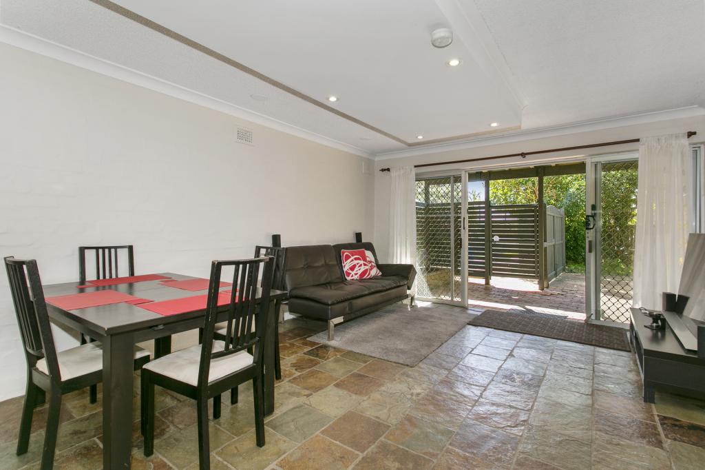 1/15 Rose Ave, Wheeler Heights, NSW 2097