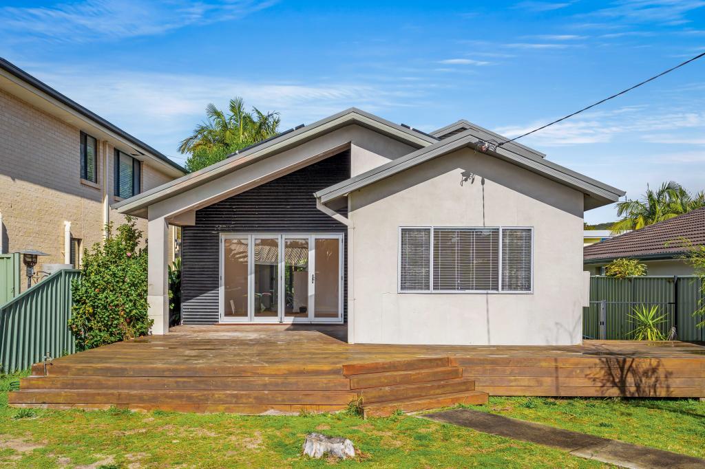 5 Bena Rd, Umina Beach, NSW 2257
