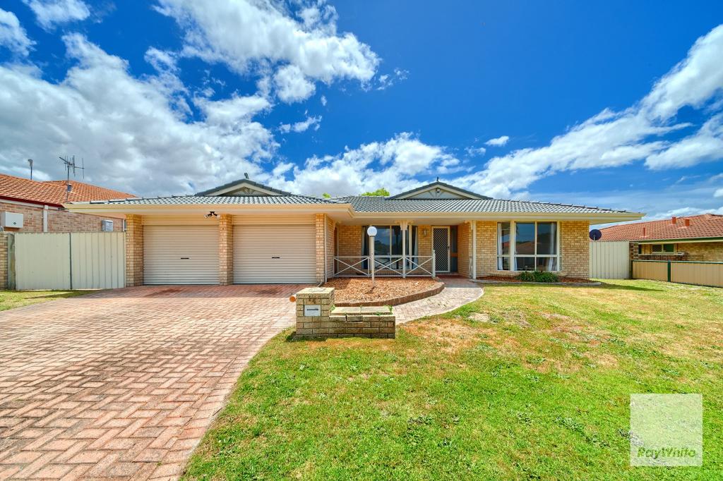 14 Salvado Rd, Orana, WA 6330