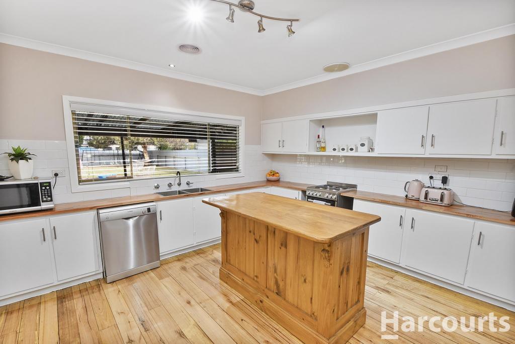 15 Tena Ave, Horsham, VIC 3400