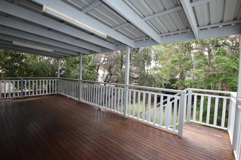 14 Annie St, Woody Point, QLD 4019