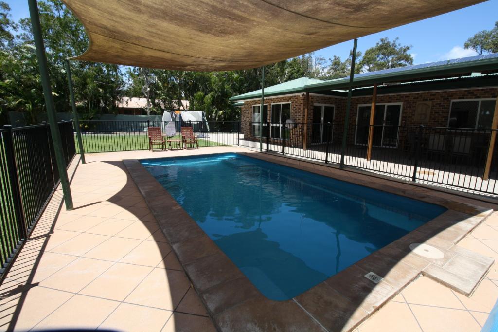 32-34 Raward Rd, Wondunna, QLD 4655