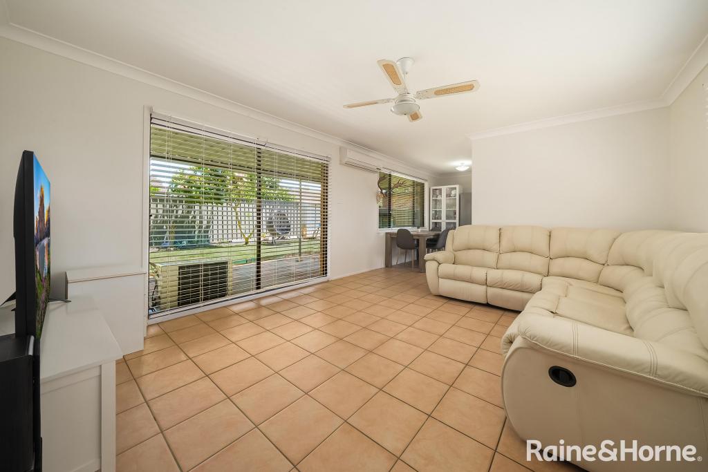 8 COTULA PL, MACQUARIE FIELDS, NSW 2564