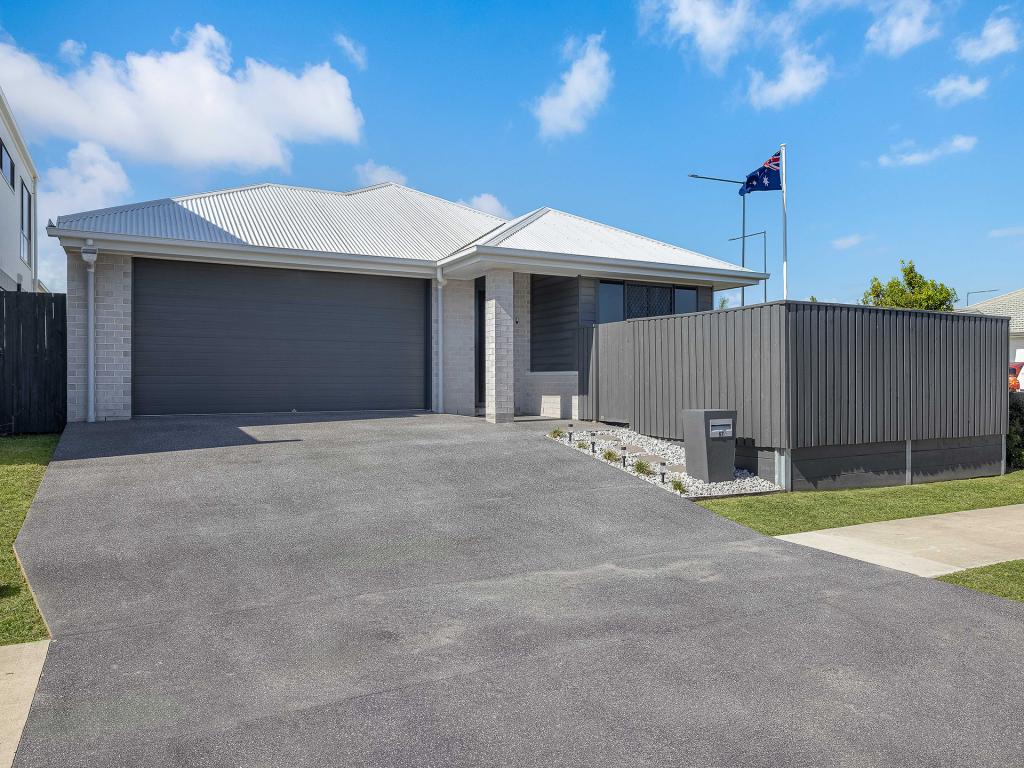 67 BREMER CCT, BANYA, QLD 4551