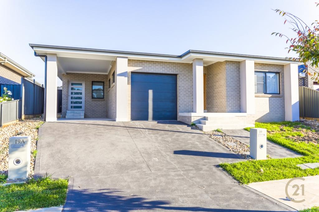 19a Mcguanne St, Campbelltown, NSW 2560