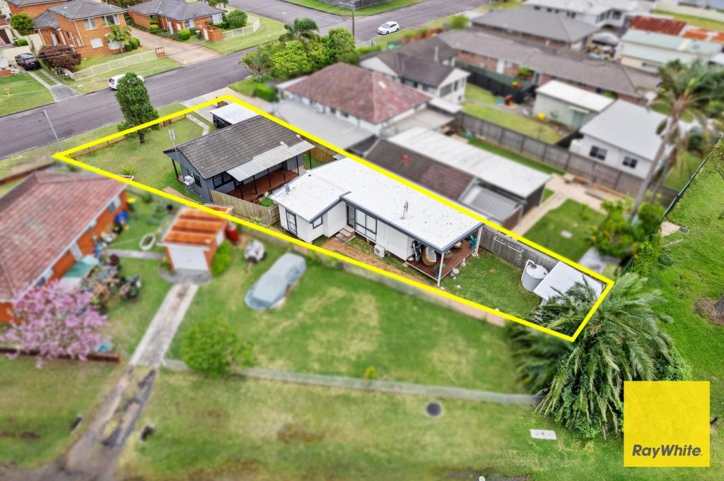 9 & 9a James Rd, Toukley, NSW 2263