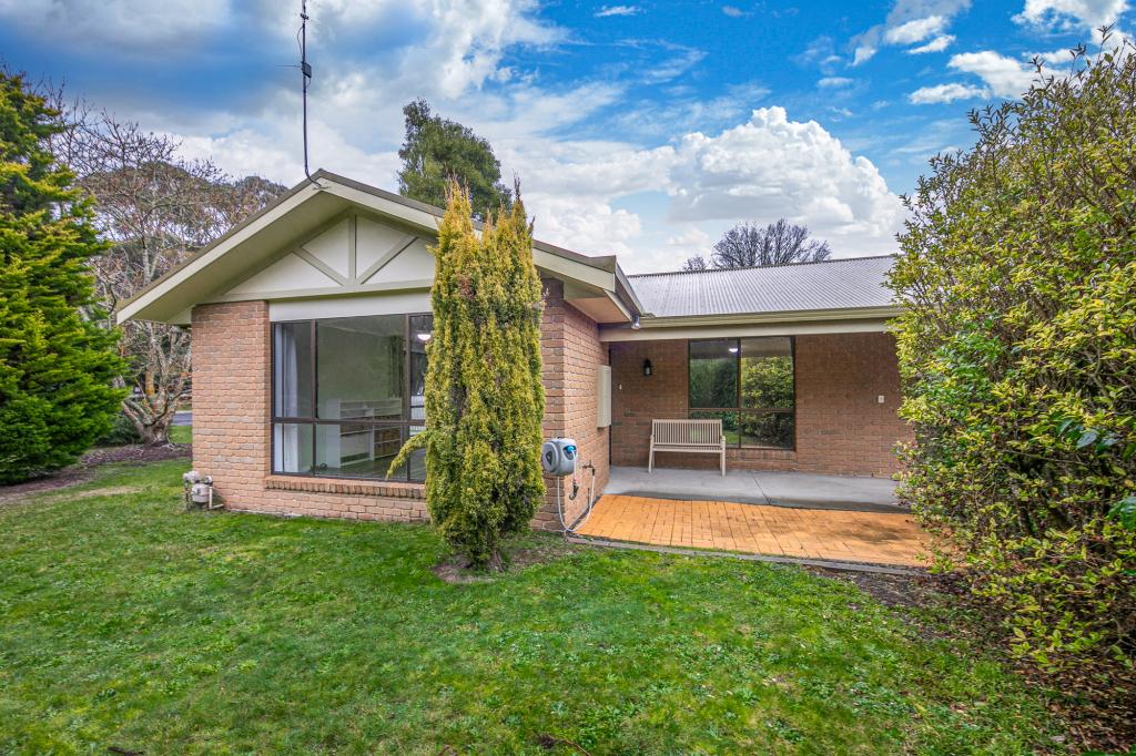 1/19 Old Lancefield Rd, Woodend, VIC 3442