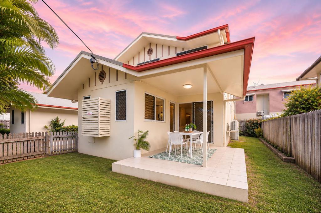 8/37 Latchford St, Pimlico, QLD 4812