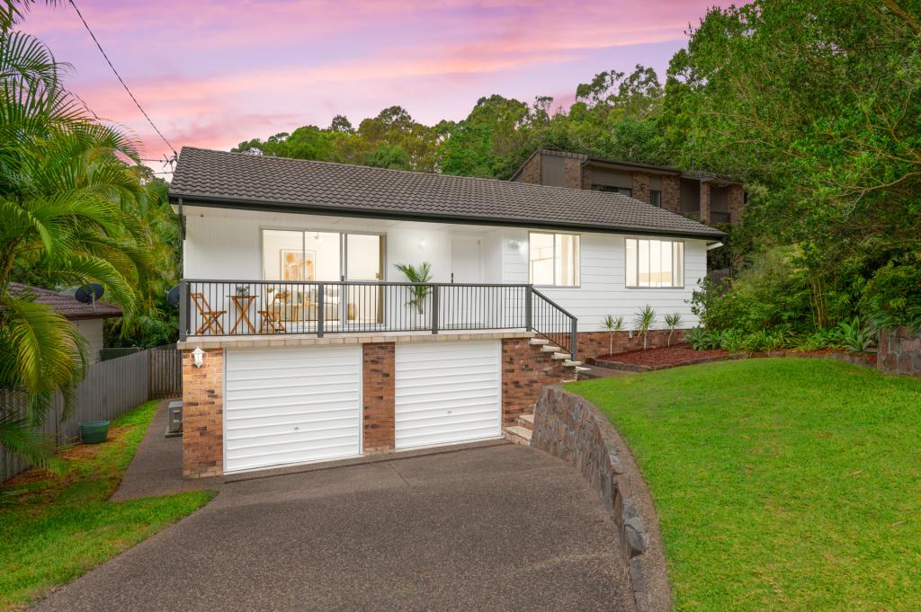 4 Michael Cres, Valentine, NSW 2280