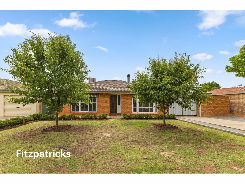 25 Adjin St, Mount Austin, NSW 2650