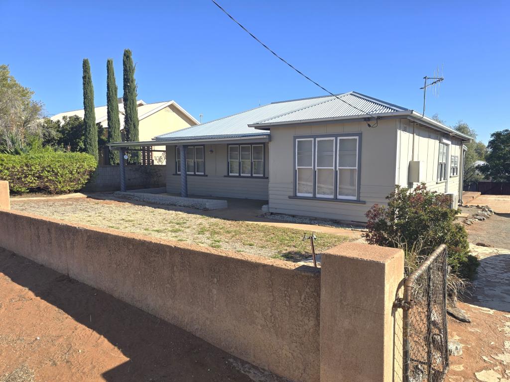 76 Hill St, Broken Hill, NSW 2880