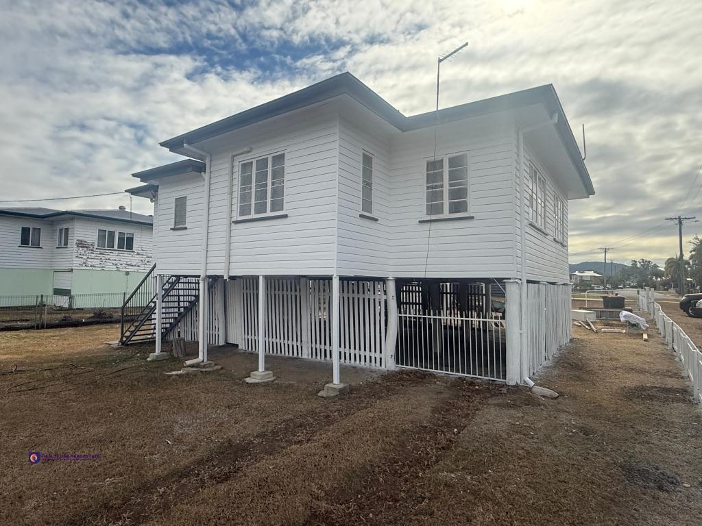 98 Haynes St, Park Avenue, QLD 4701