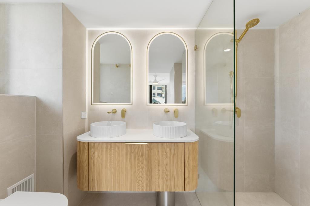 6/1187 Gold Coast Hwy, Palm Beach, QLD 4221