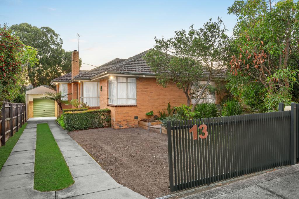 13 Ferguson St, Macleod, VIC 3085