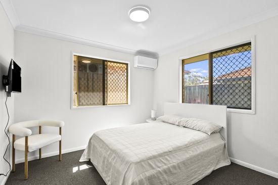 16 Bullen Cct, Forest Lake, QLD 4078