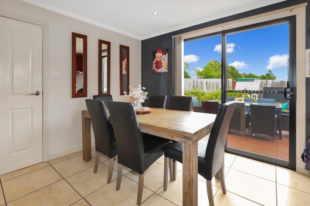 38 Cardwell St, Bombala, NSW 2632