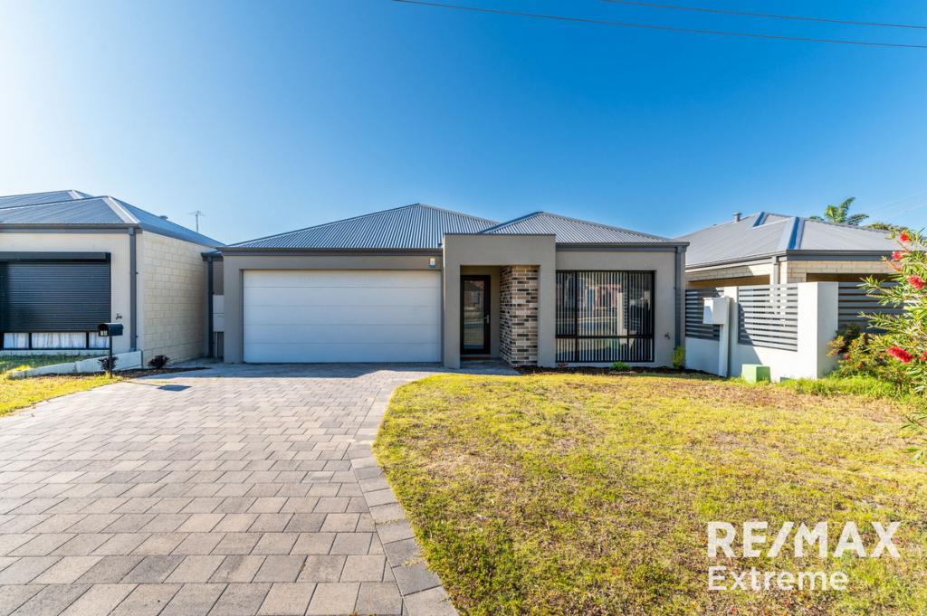 1a/Barradine Way, Craigie, WA 6025