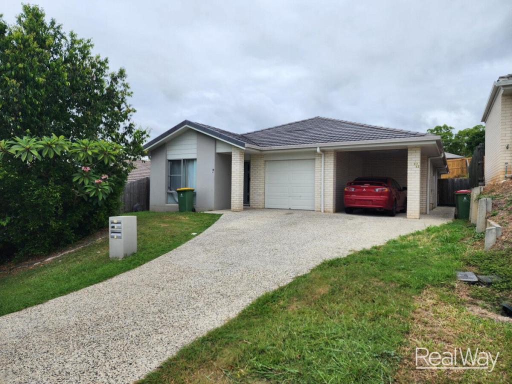 1 & 2/43 Essington Mews, Leichhardt, QLD 4305