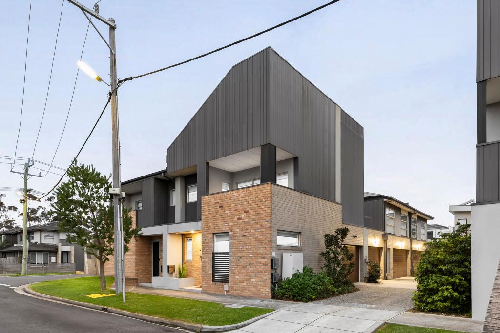 13 Renown St, Maidstone, VIC 3012